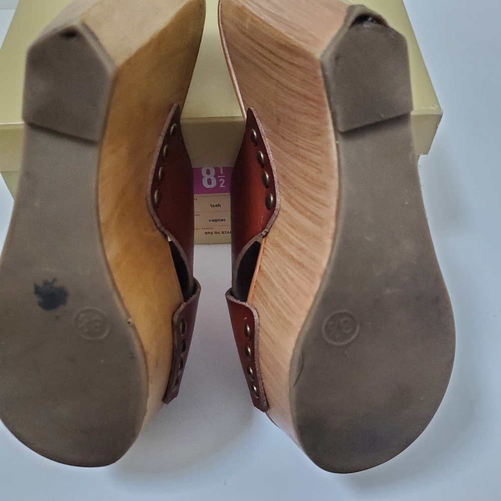 MOSSIMO SUPPLY CO. LEAH WEDGE SANDAL - Picture 11 of 11